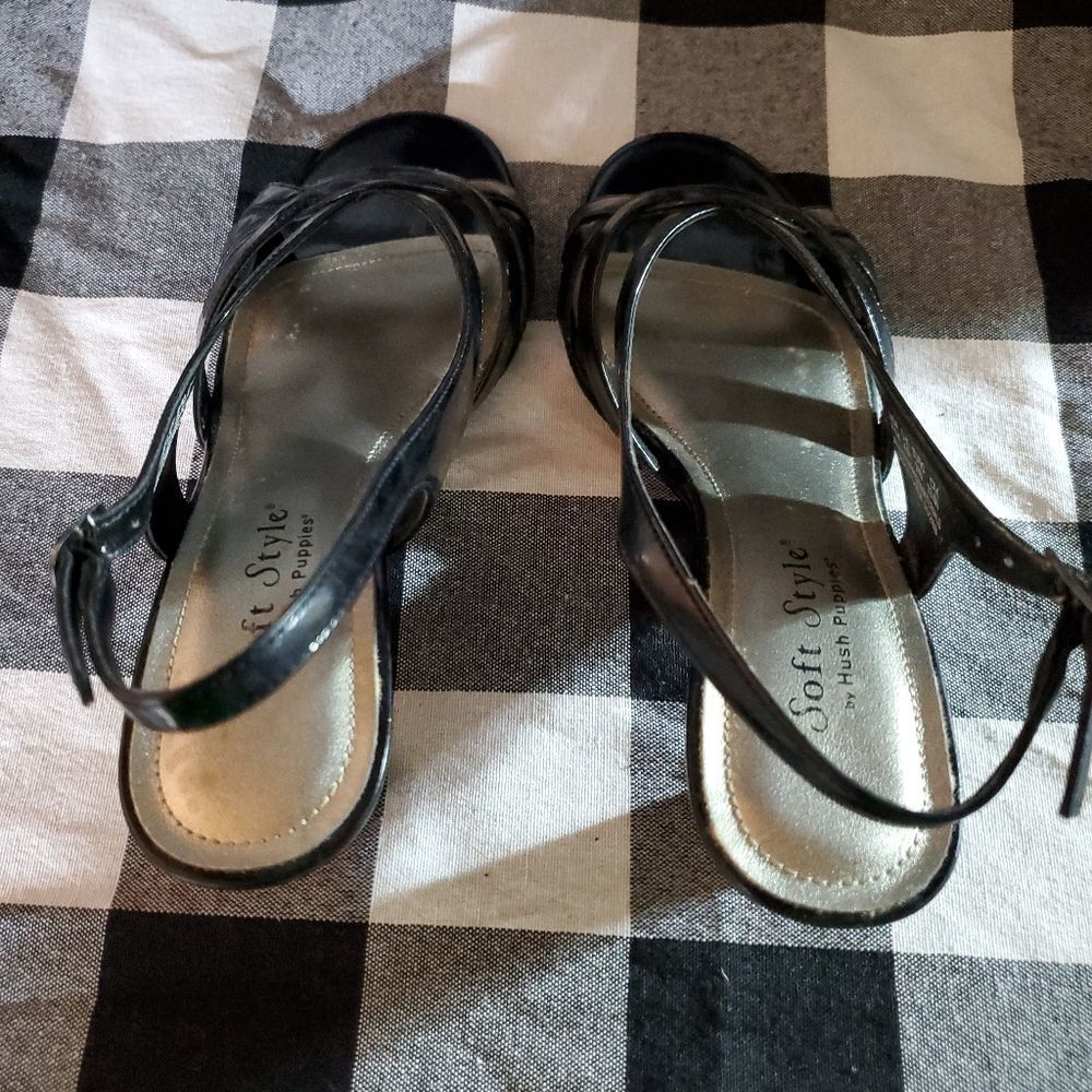 Soft Style Heels  - Picture 3 of 12